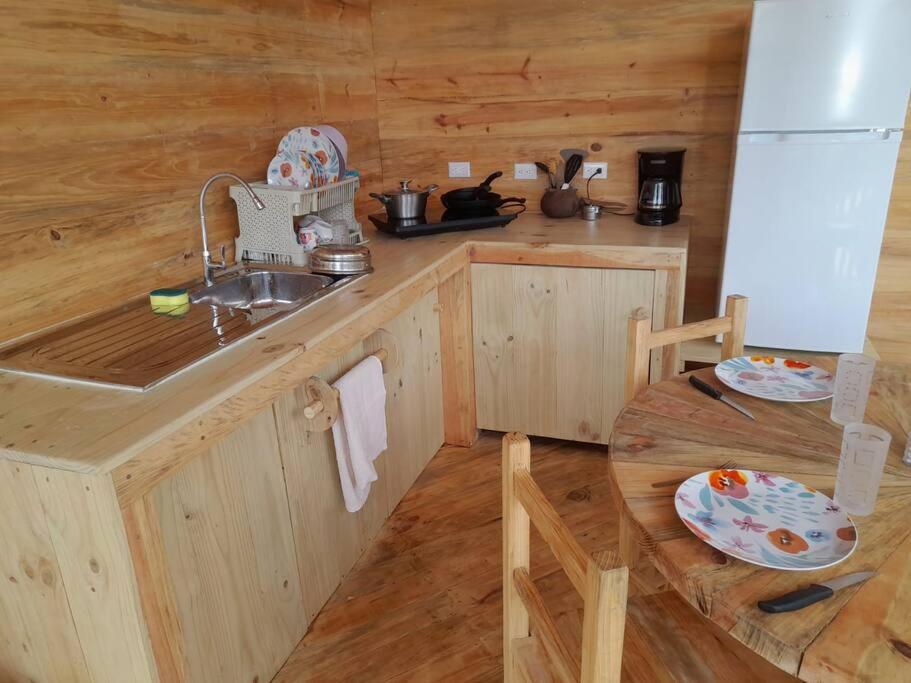 Bungalows Baobab San Isidro De El General エクステリア 写真
